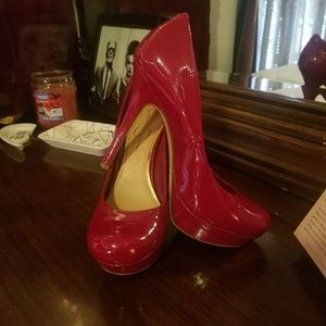 Jessica Simpson heels